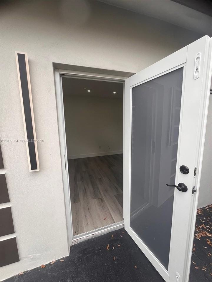 19541 Nw 57th Ct #1 - Photo 2 of 8