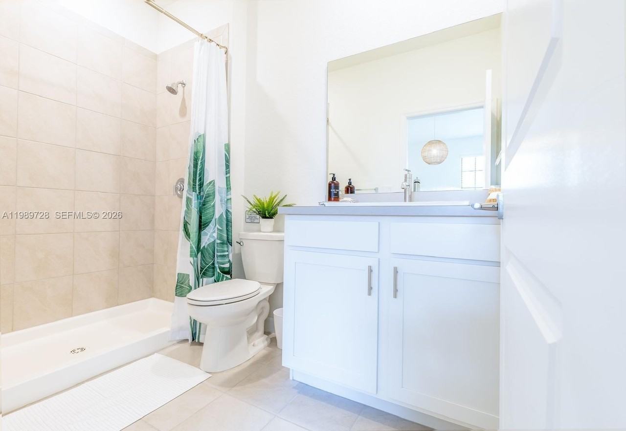 1156 Sw 6th Ct #1156 - Photo 7 of 17