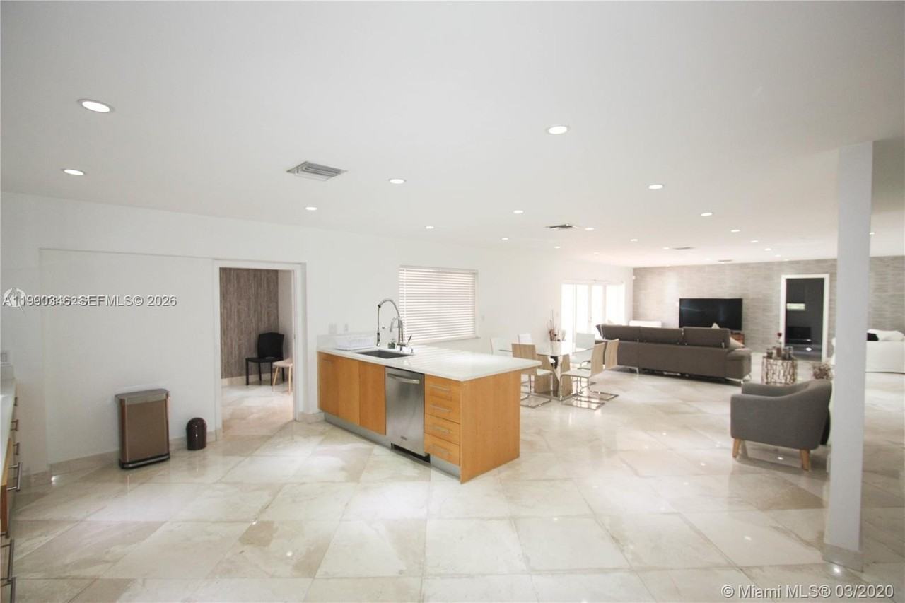 3406 Ne 168th St #3406 - Photo 5 of 23