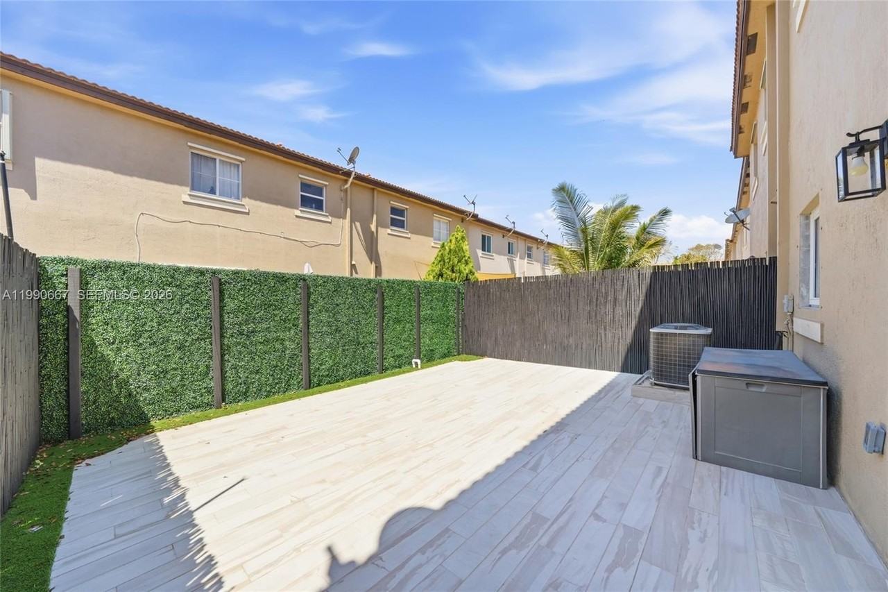 22242 Sw 88th Path - Photo 6 of 25