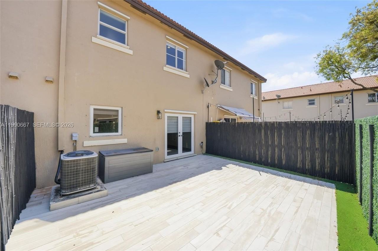 22242 Sw 88th Path - Photo 7 of 25