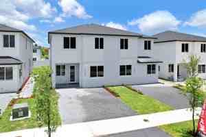 featured image of 22431 Sw 125th Ave #19A