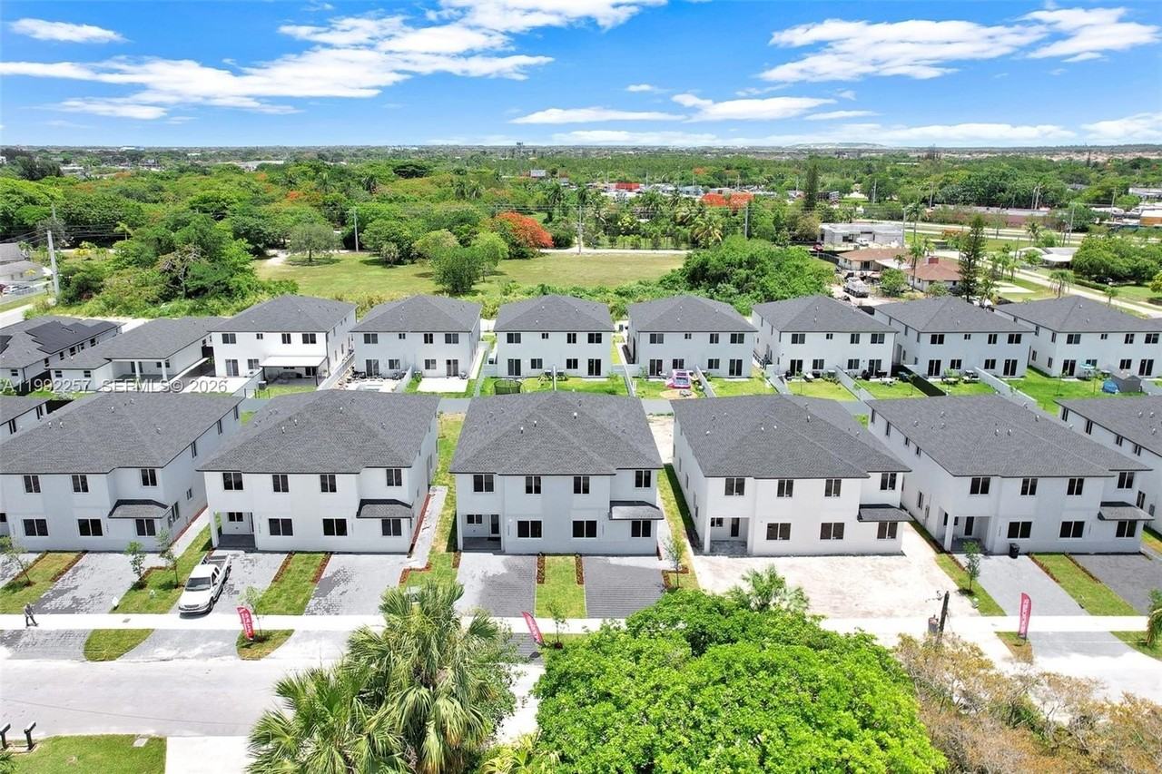 22431 Sw 125th Ave #19A - Photo 2 of 50