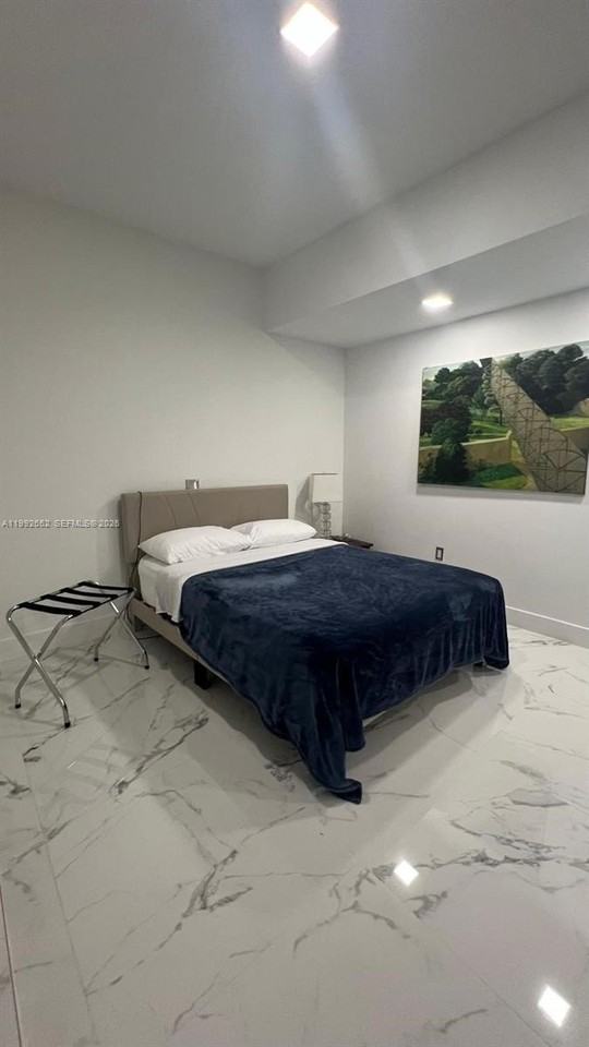 10042 Sw 161st Ave - Photo 3 of 6