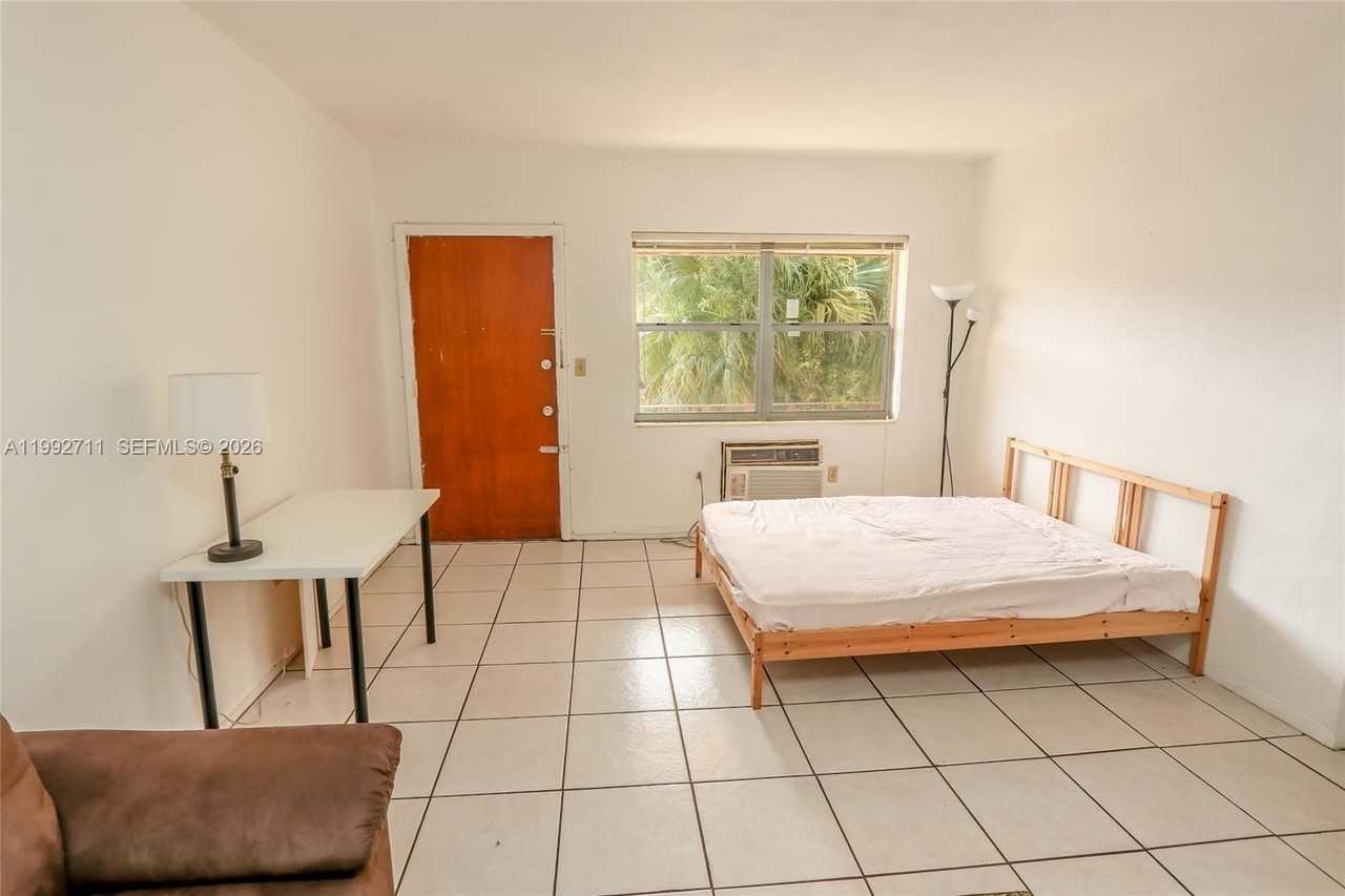 1250 S Alhambra Cir #12A - Photo 4 of 31