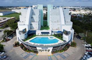 1750 Nw 107th Ave #R603 - Photo 1 of 1