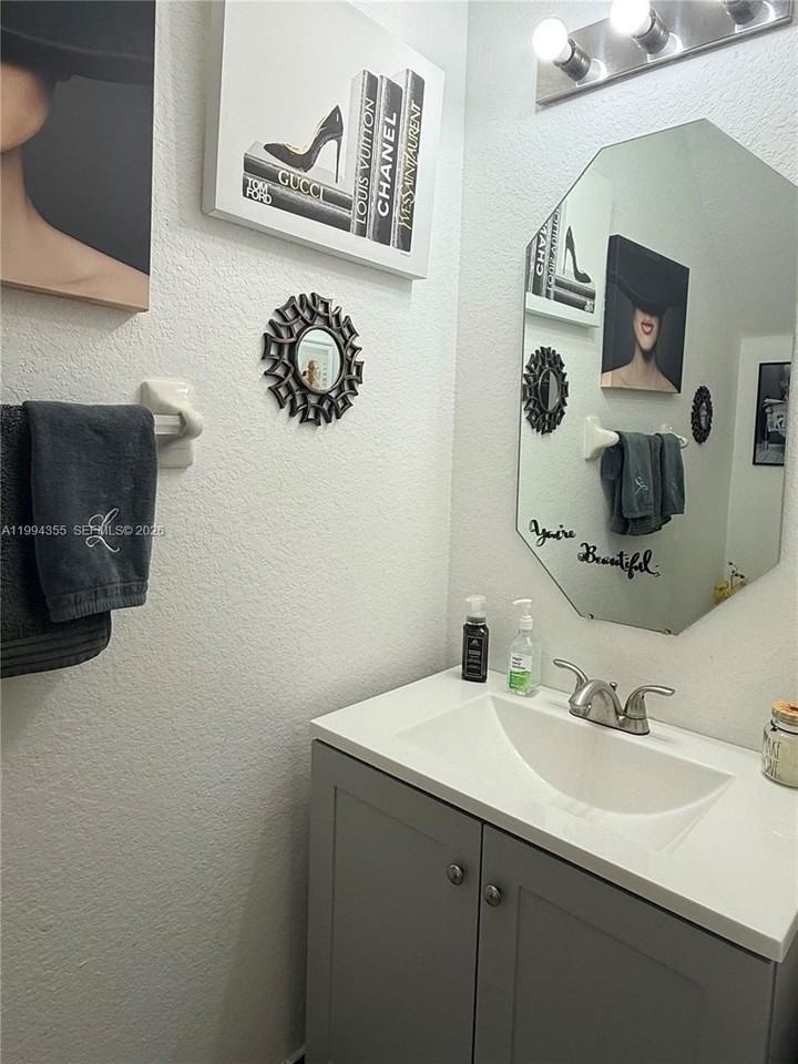 8470 Sw 150th Ave #6 - Photo 5 of 8