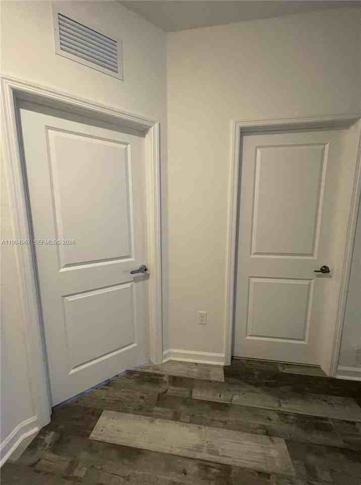 12107 Nw 24th Pl - Photo 3 of 23