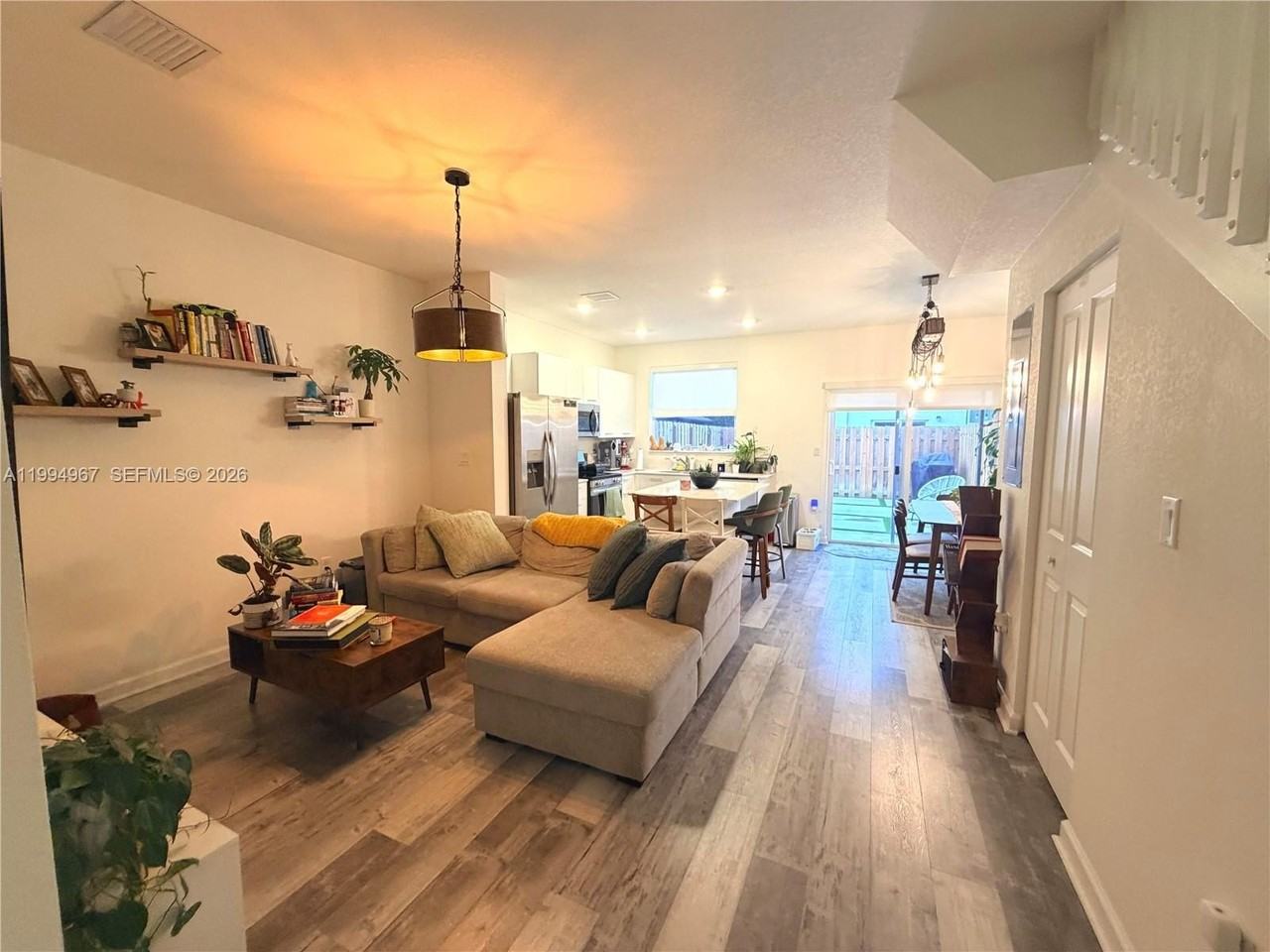 12107 Nw 24th Pl - Photo 6 of 23