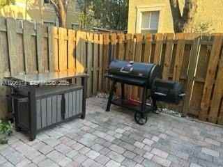 11236 Nw 87th St - Photo 3 of 26