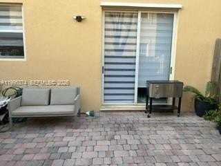 11236 Nw 87th St - Photo 6 of 26