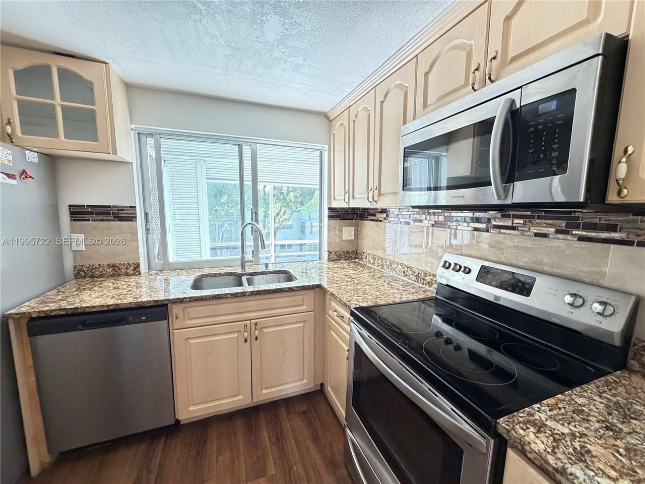 9201 Lime Bay Blvd #305 - Photo 4 of 26