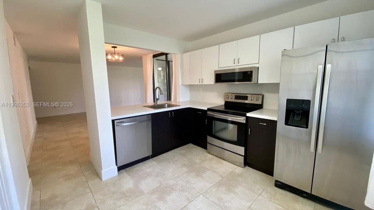3552 Magellan Cir #126 - Photo 5 of 22