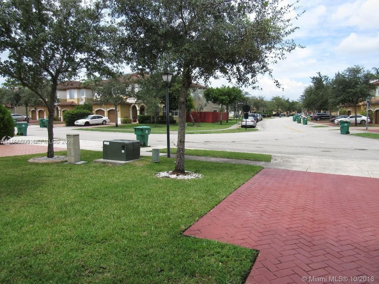 14030 Sw 51st Ln #14030 - Photo 4 of 19