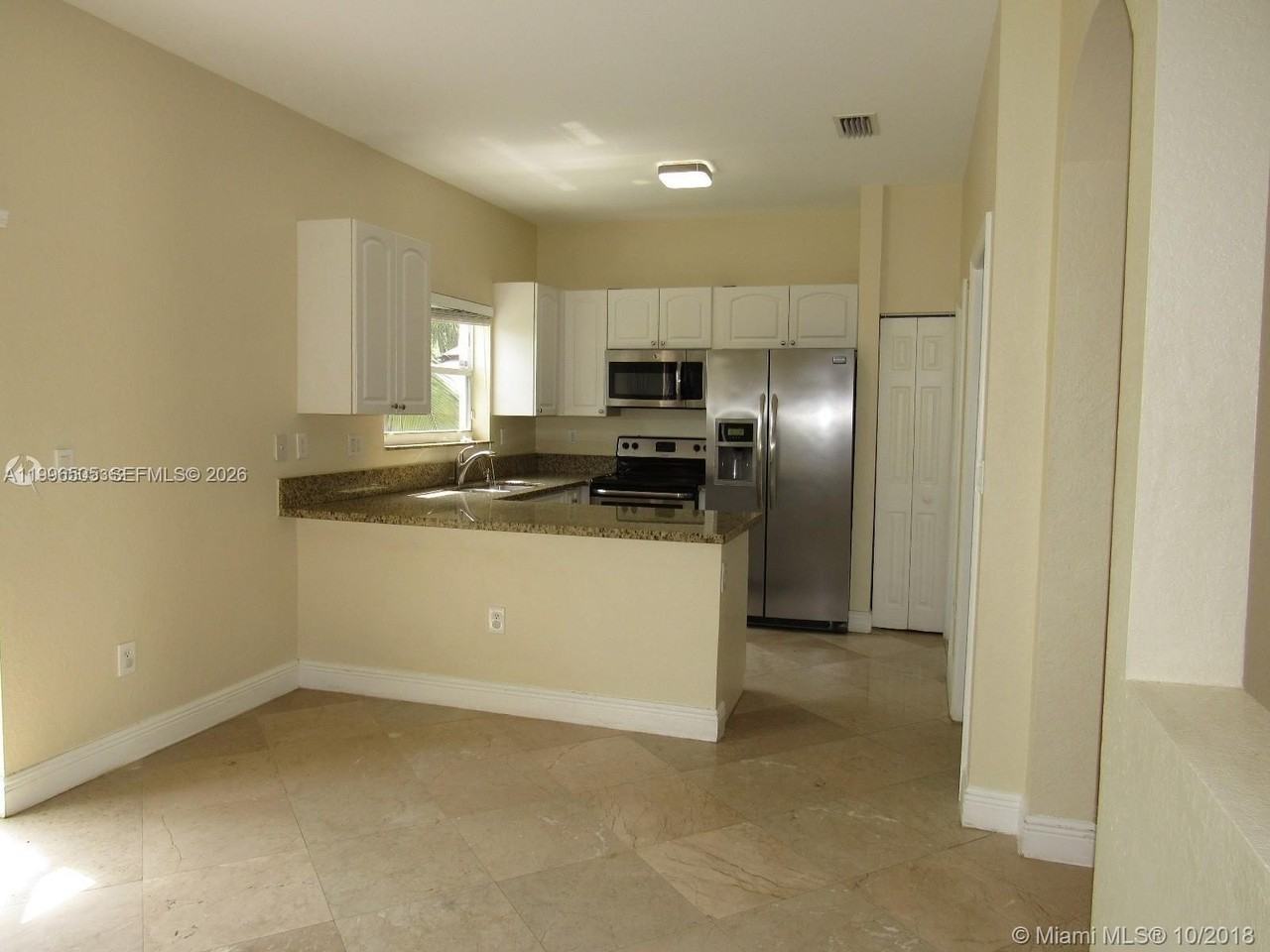 14030 Sw 51st Ln #14030 - Photo 7 of 19