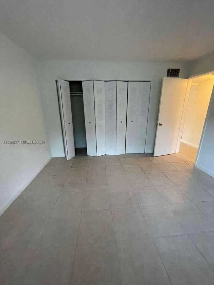 7101 Sw 89th Ct #102 - Photo 3 of 7