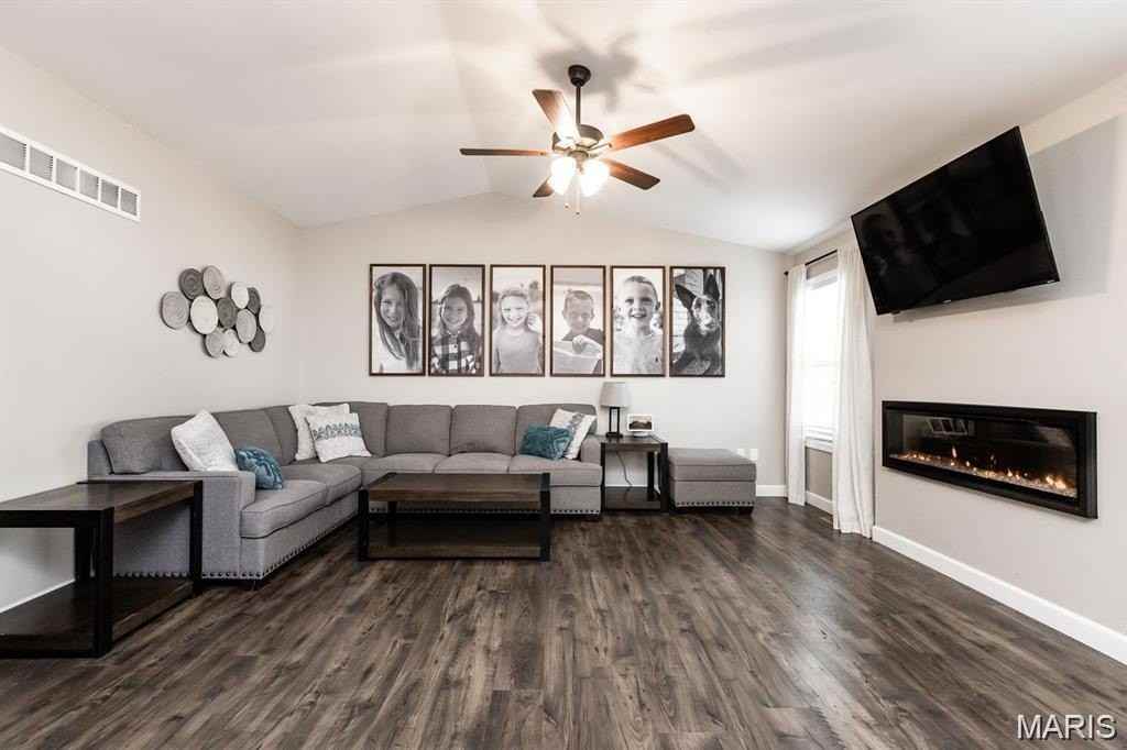 3505 Chippewa Dr - Photo 5 of 39