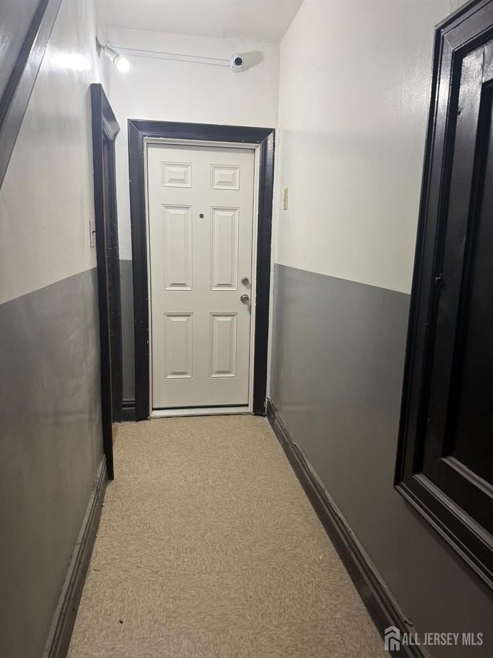 205 Duncan Ave - Photo 2 of 13