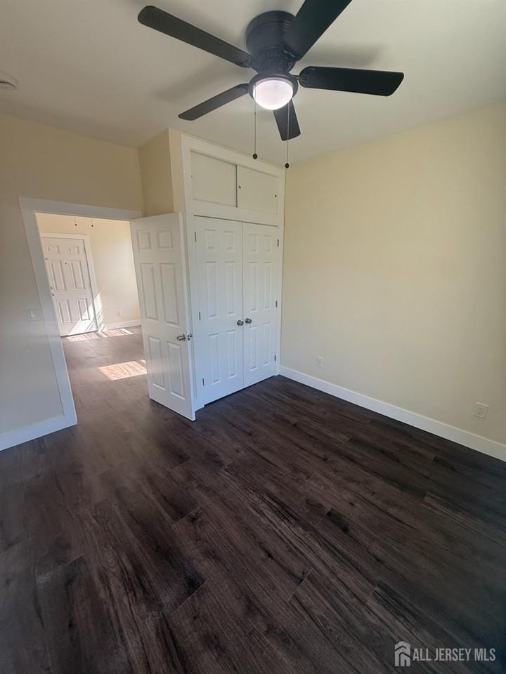 205 Duncan Ave - Photo 5 of 13