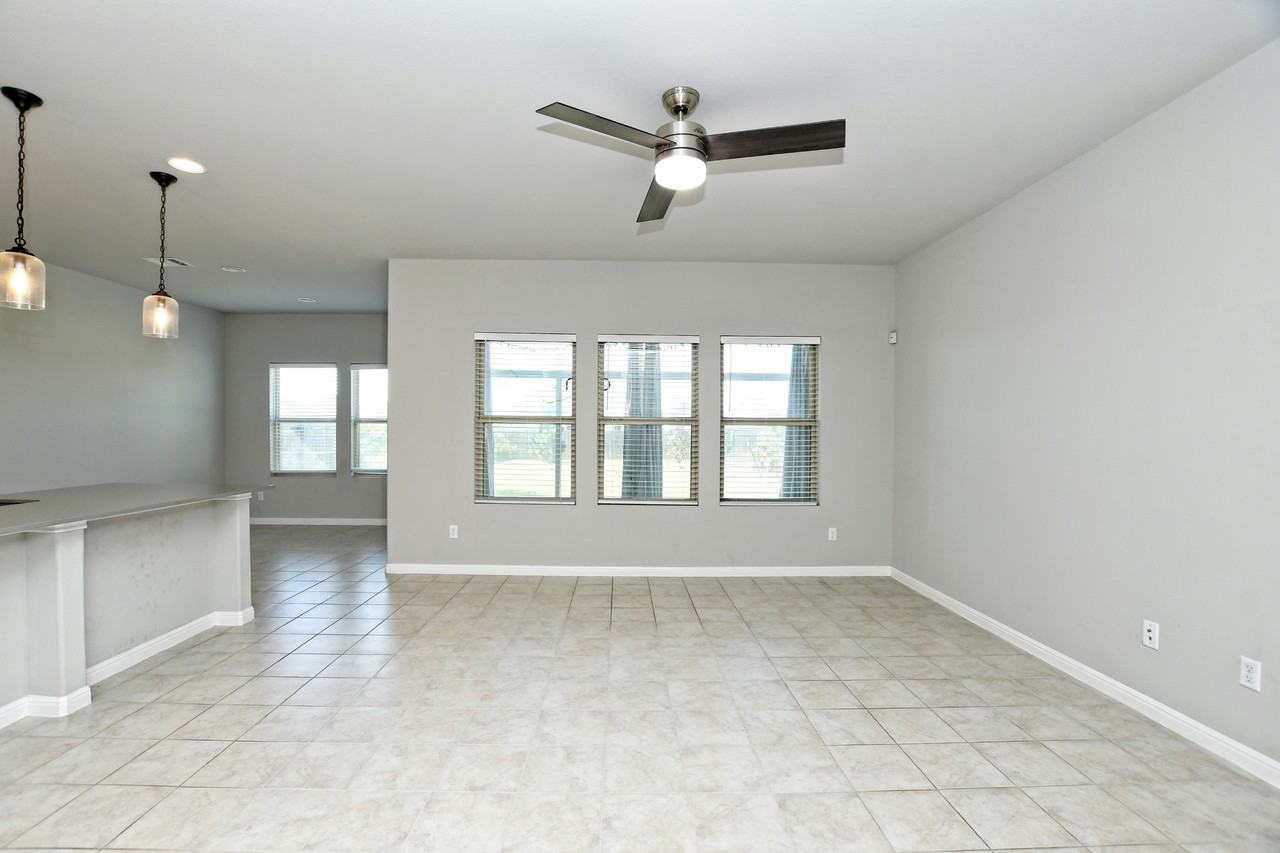 11817 Comedero Way - Photo 5 of 10