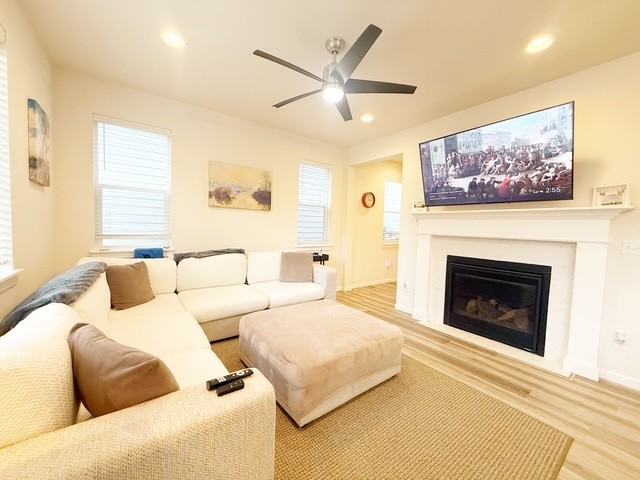 12855 Springboard Ave Nw #1 - Photo 6 of 33