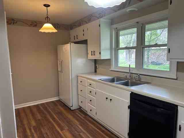 94 Bartlett St #1 - Photo 4 of 10