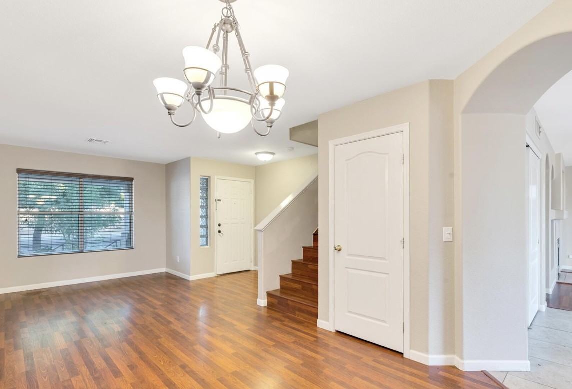 3913 E Monona Dr #1 - Photo 2 of 8