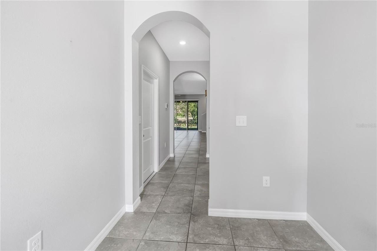 8685 Daydream St - Photo 6 of 50