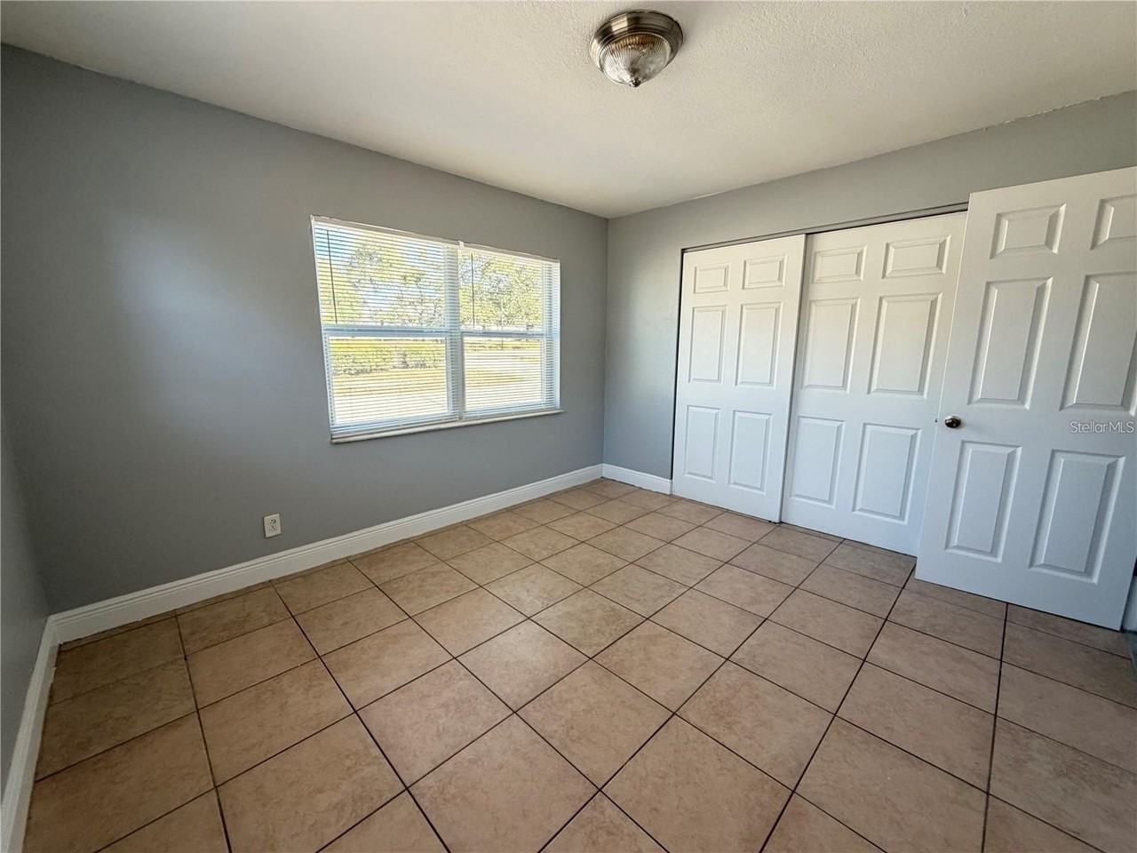 922 Martin Luther King Blvd Ne - Photo 4 of 12