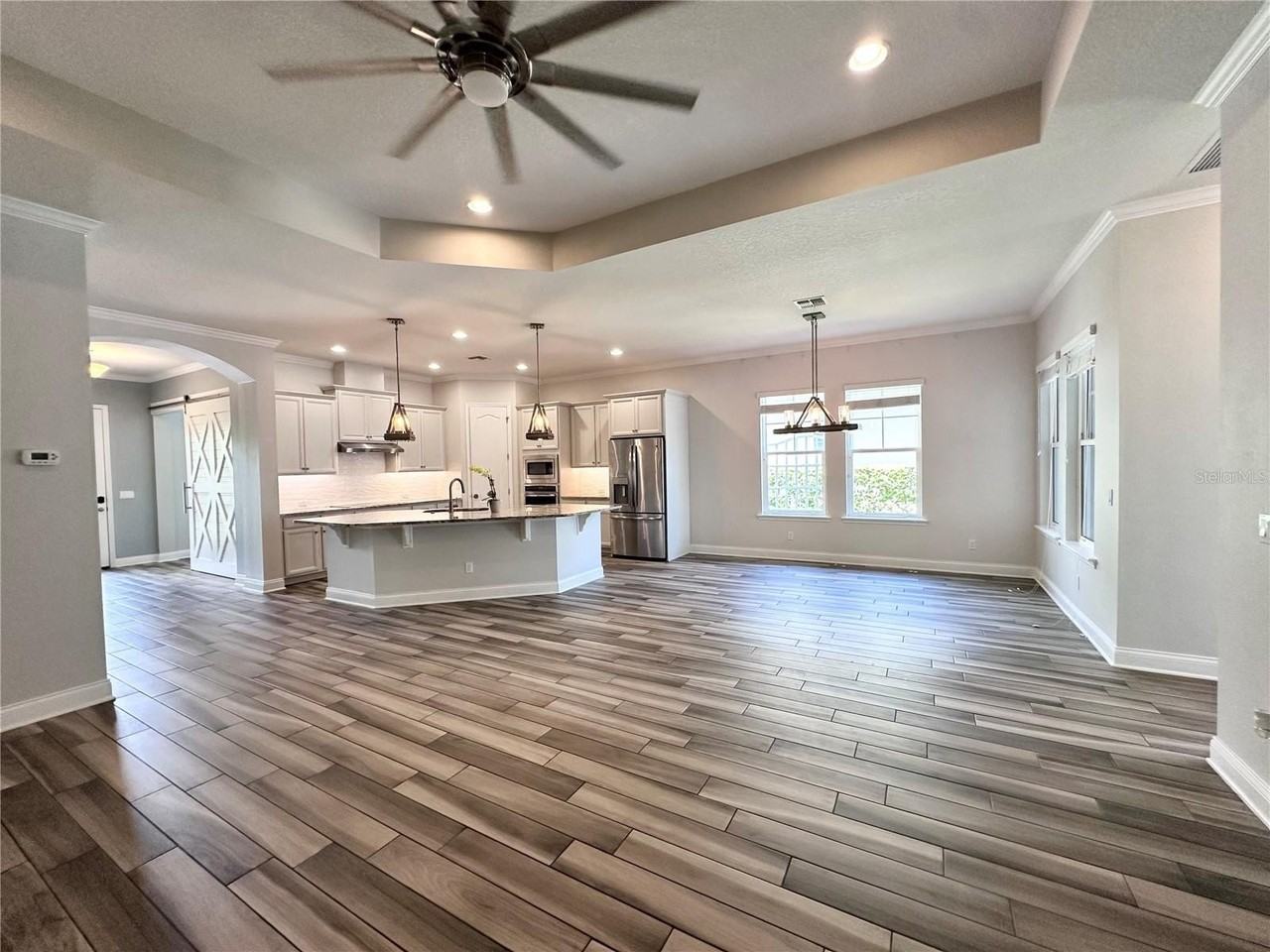 9319 Richet Pl - Photo 4 of 50