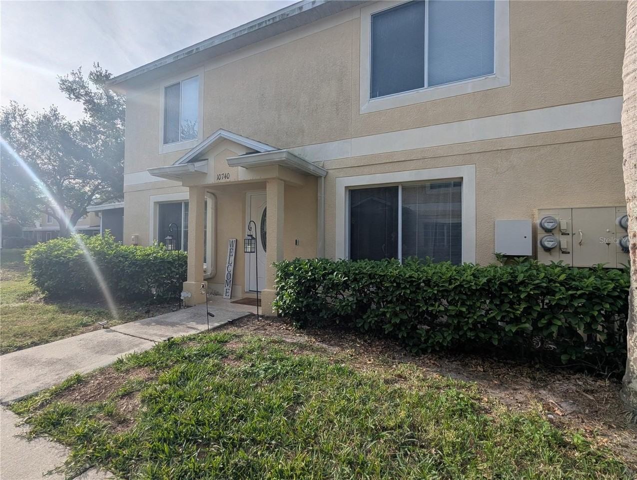 10740 Keys Gate Dr - Photo 4 of 40