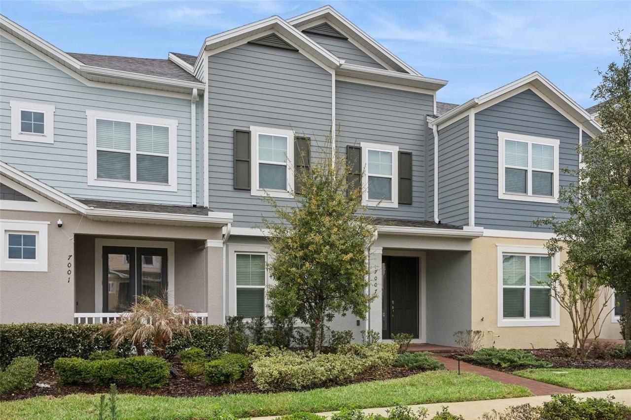 7007 Twilight Bay Dr - Photo 3 of 20