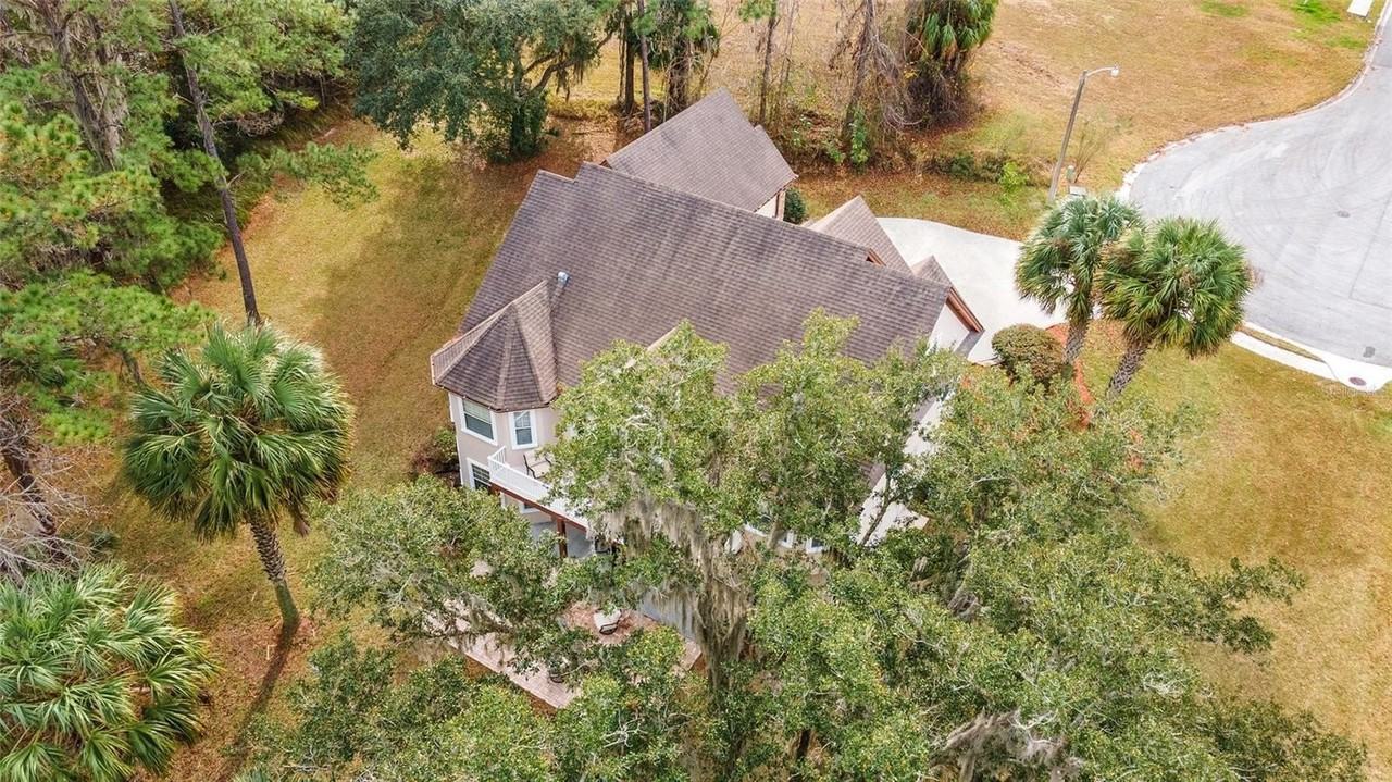 1706 Sw 27th St - Photo 5 of 50