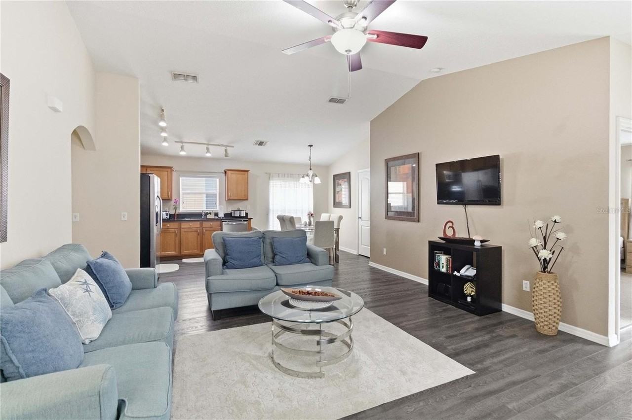 356 Earlmont Pl - Photo 6 of 28