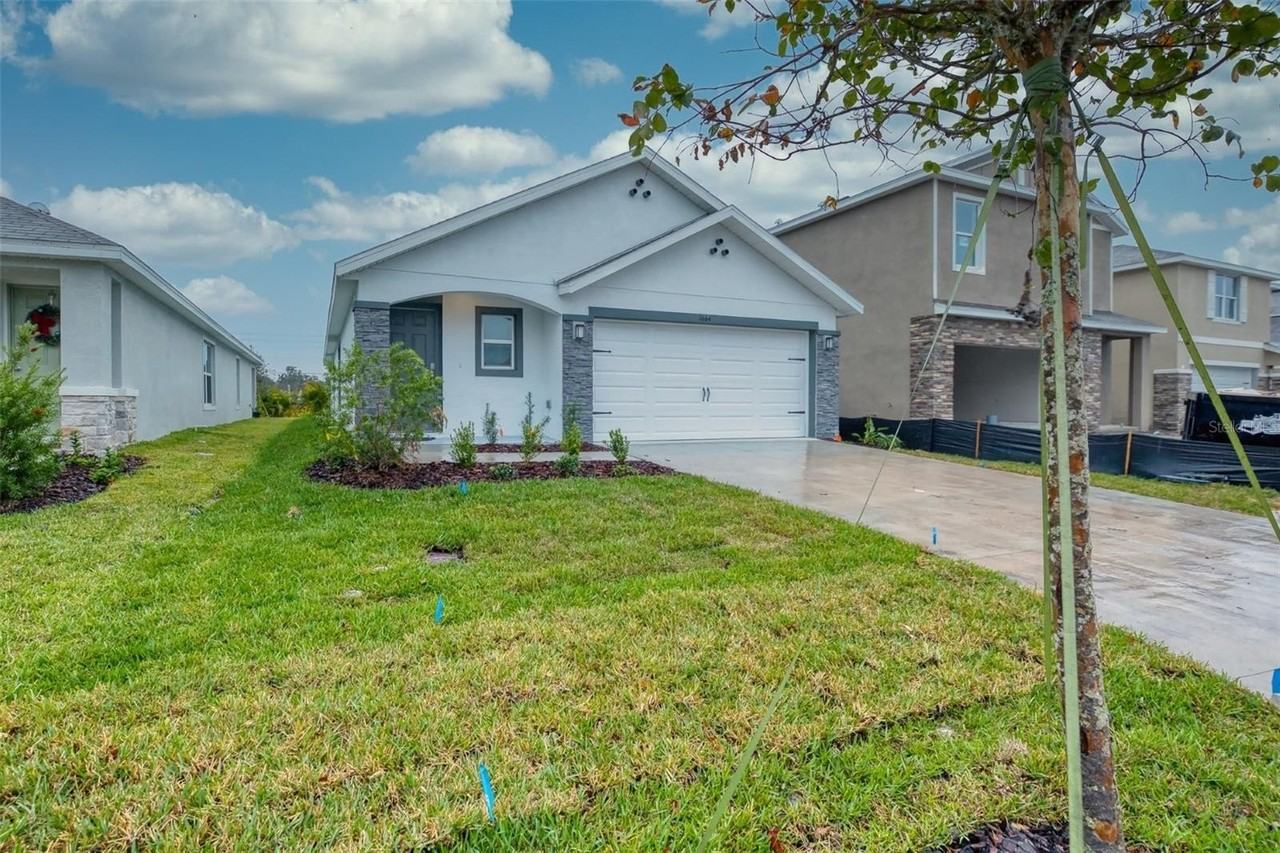 1664 Hazy Sea Dr - Photo 2 of 50