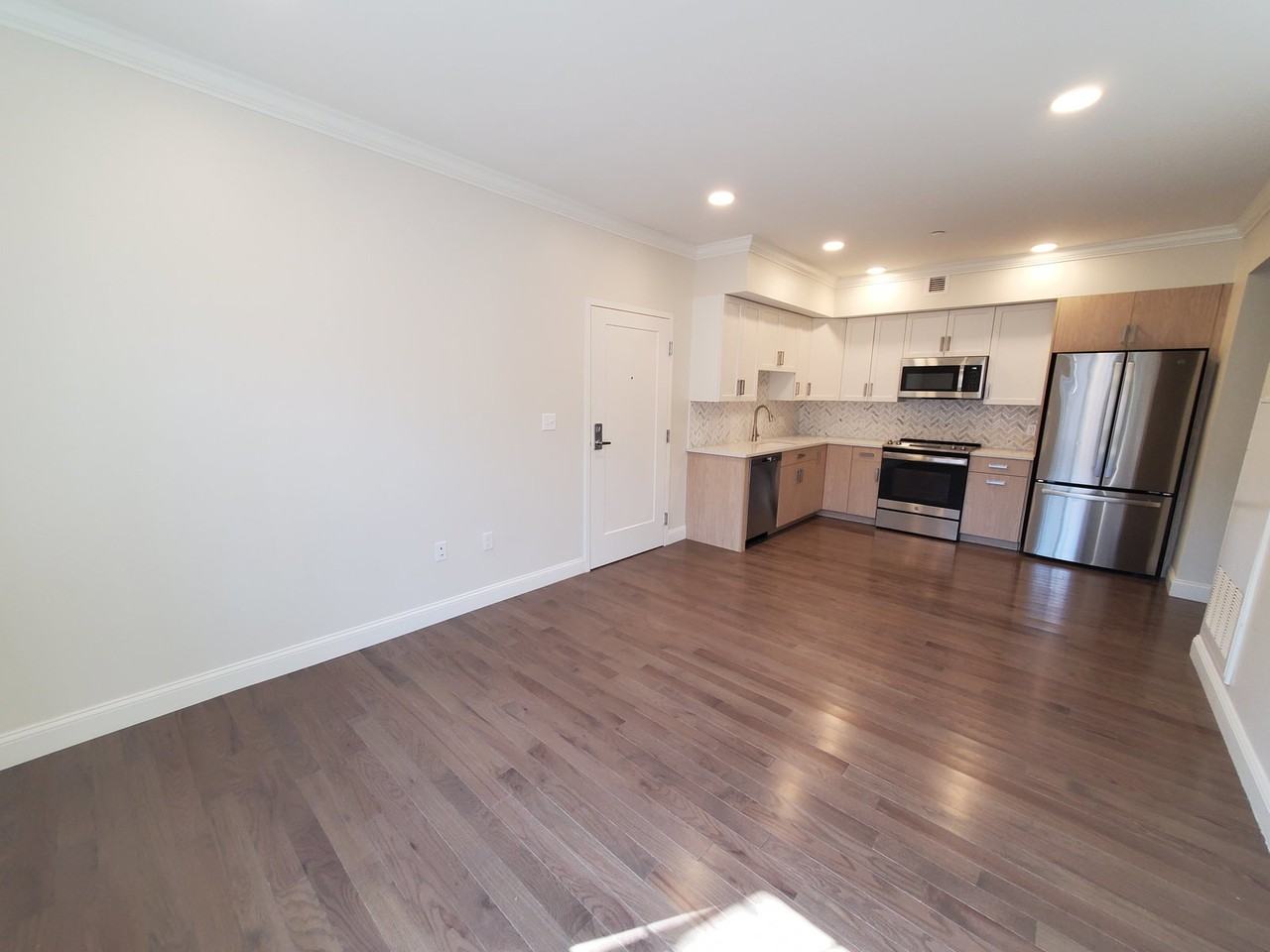 39 Herrick Rd #U102 - Photo 3 of 8