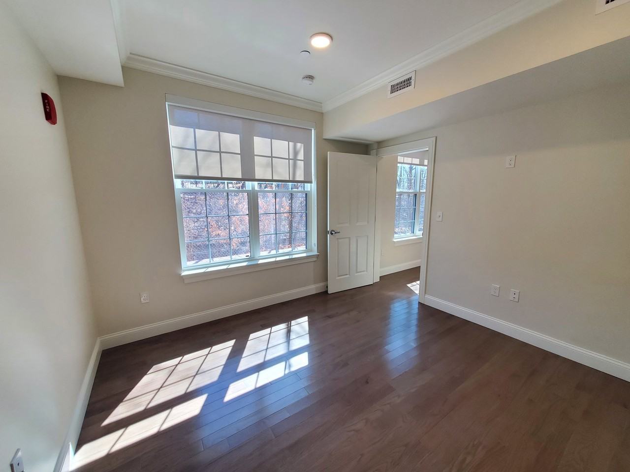 39 Herrick Rd #U102 - Photo 6 of 8