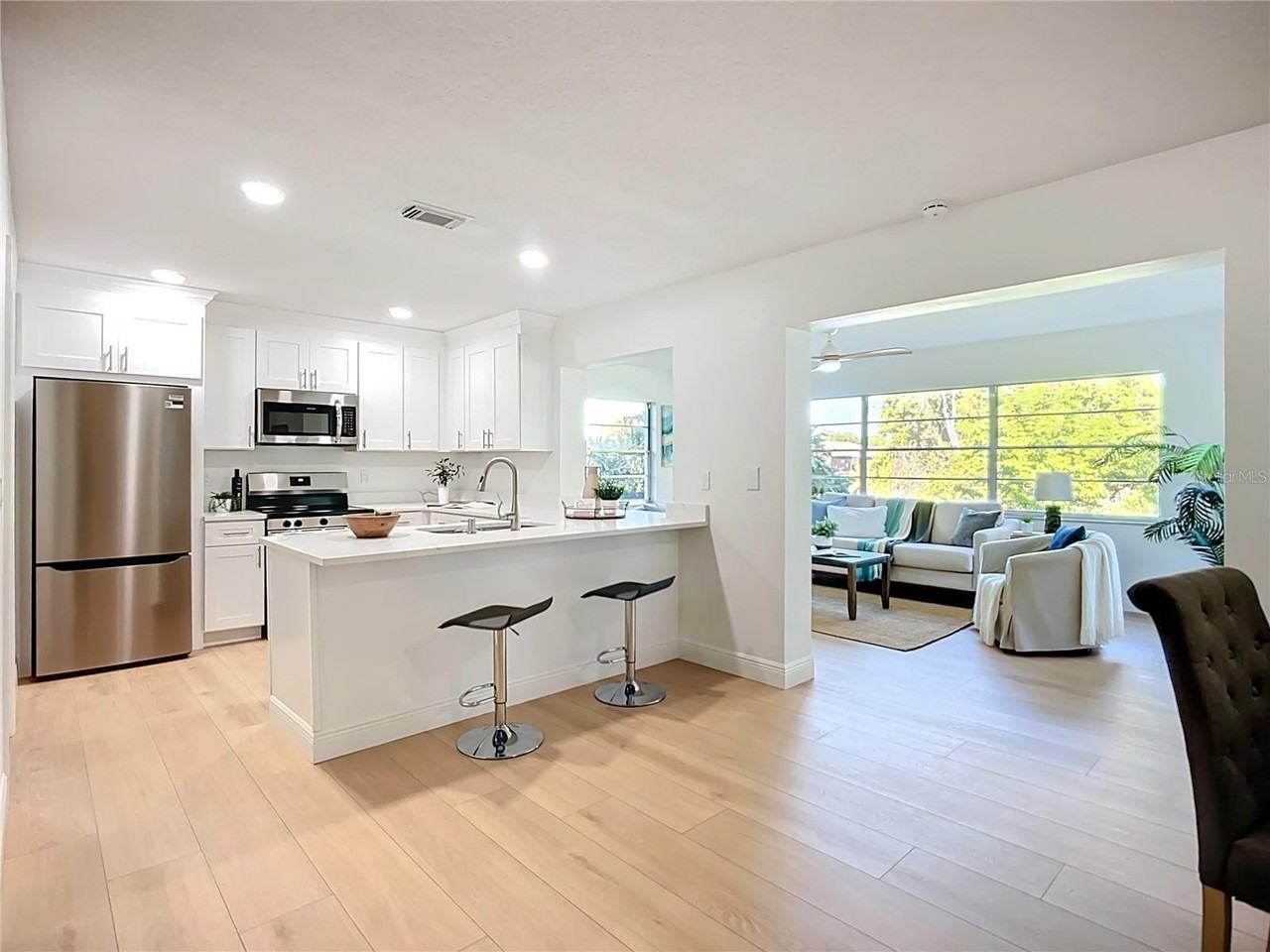 2014 Hampstead Cir - Photo 6 of 41