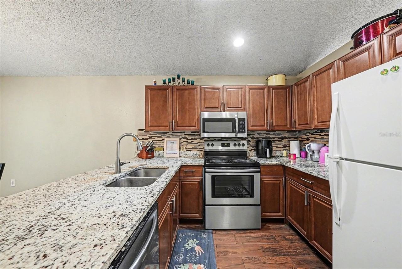 1817 Coyote Pl - Photo 6 of 20