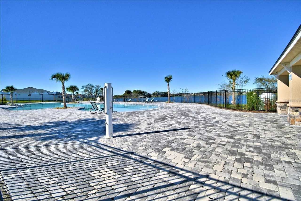 1734 Carnostie Rd - Photo 2 of 7