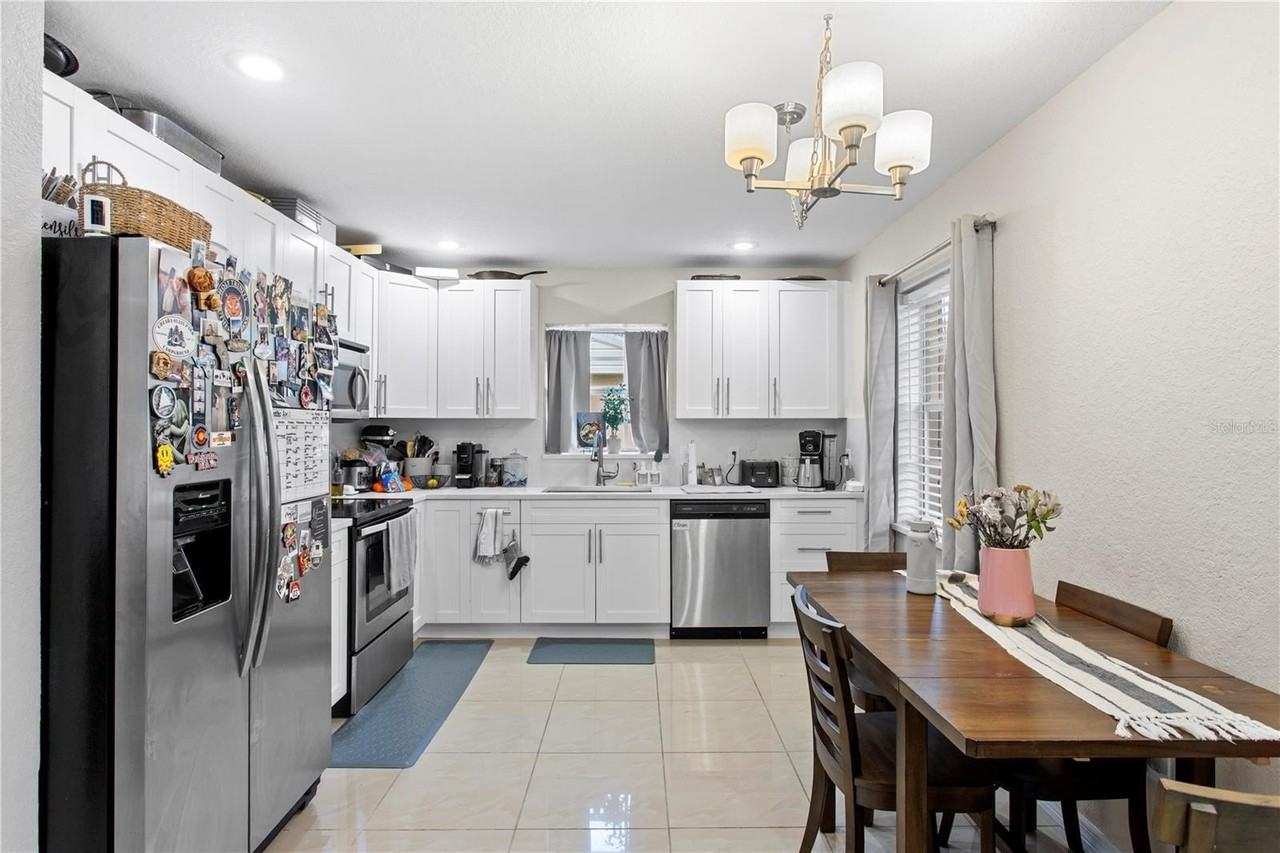 4215 W Bay Vista Ave - Photo 4 of 22