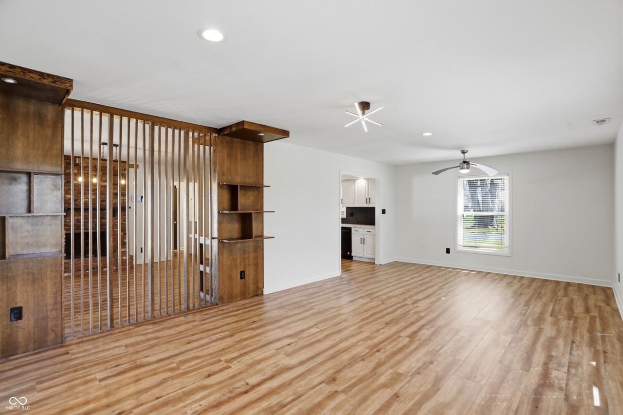 512 Lexington Blvd - Photo 4 of 50