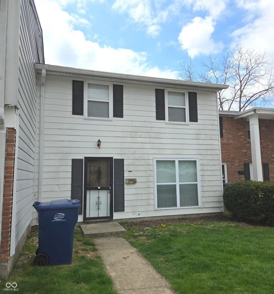 3338 Tara Ln - Photo 2 of 20