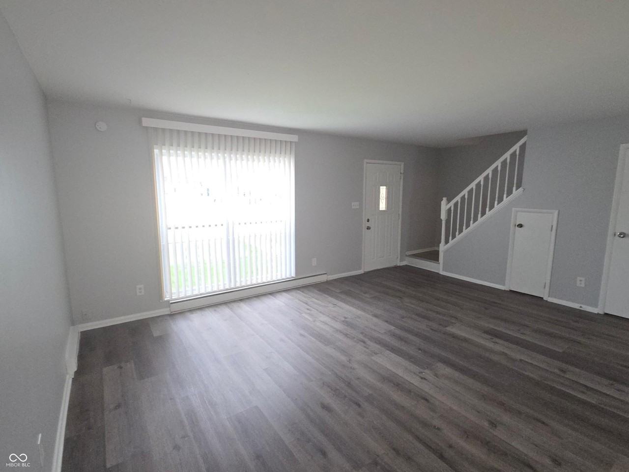 3338 Tara Ln - Photo 5 of 20