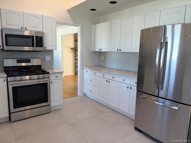 209 Brompton Rd - Photo 5 of 18