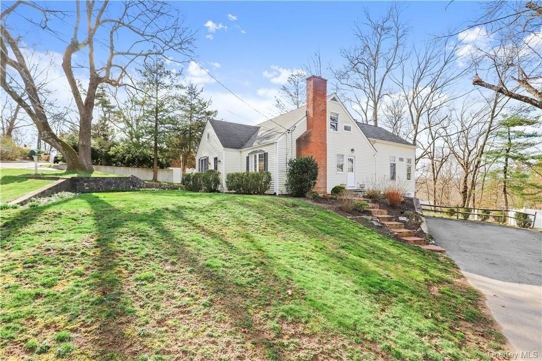 152 Forest Dr - Photo 2 of 29