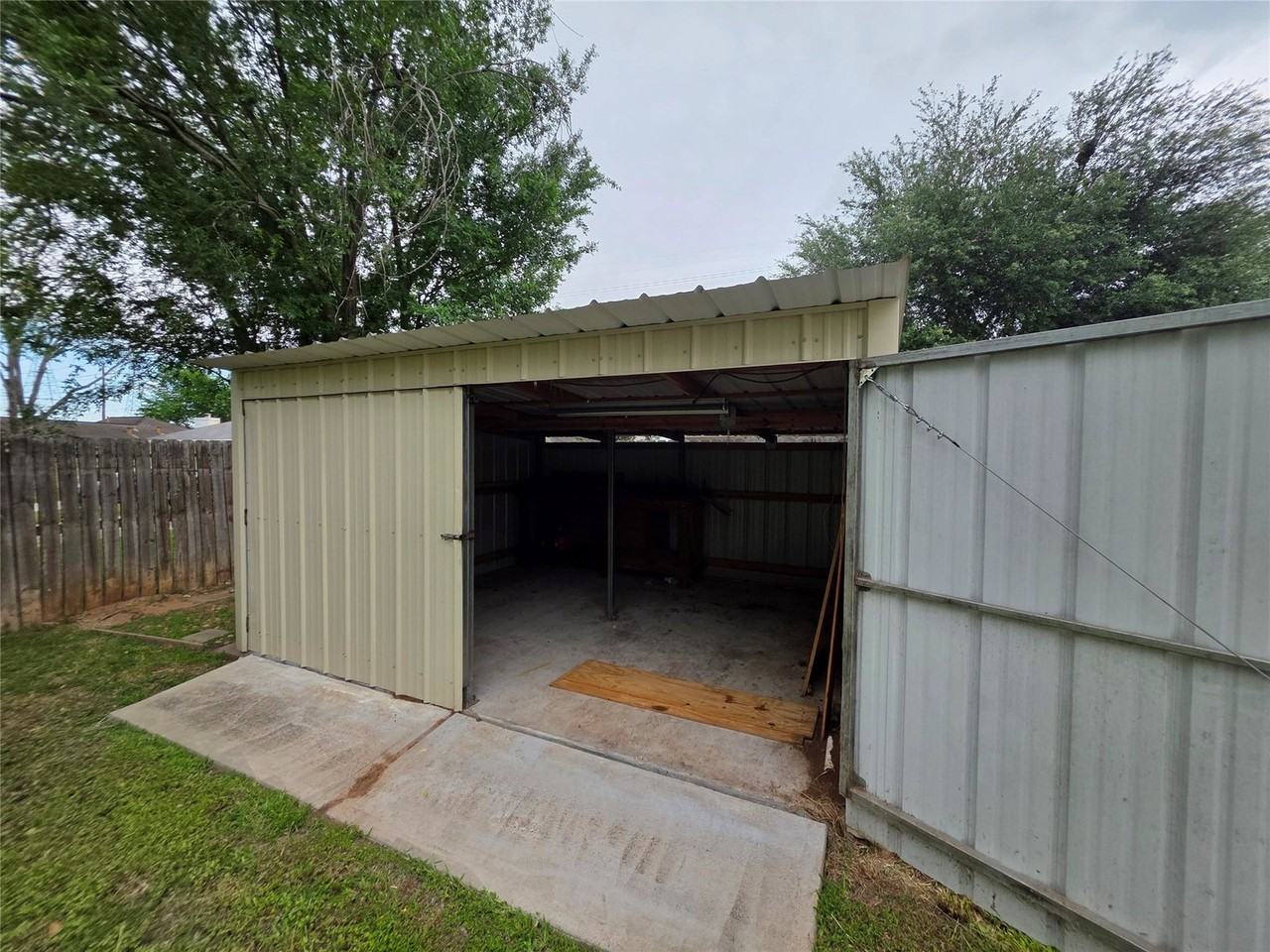 E Heatherock Cir - Photo 5 of 8