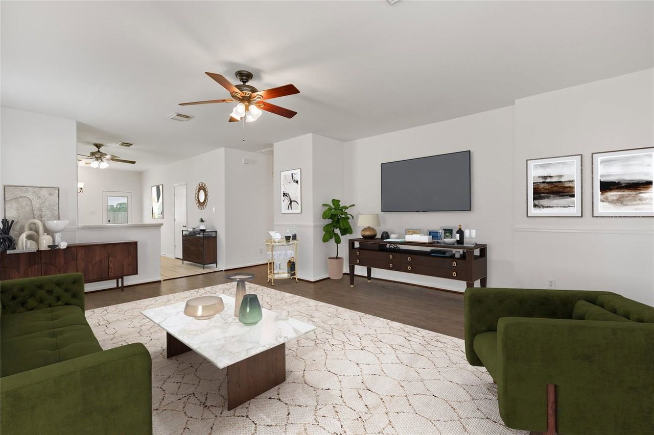 Jefferson St - Photo 2 of 8