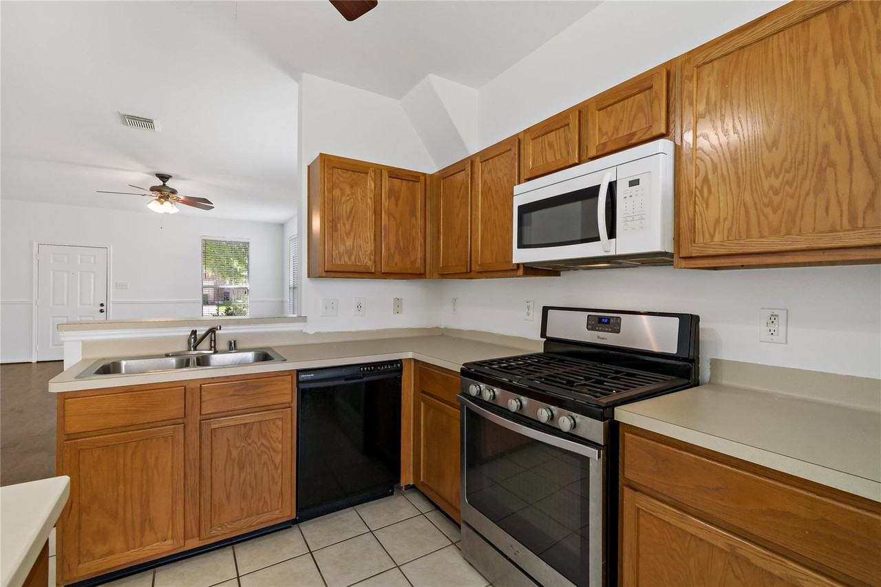 Jefferson St - Photo 7 of 8