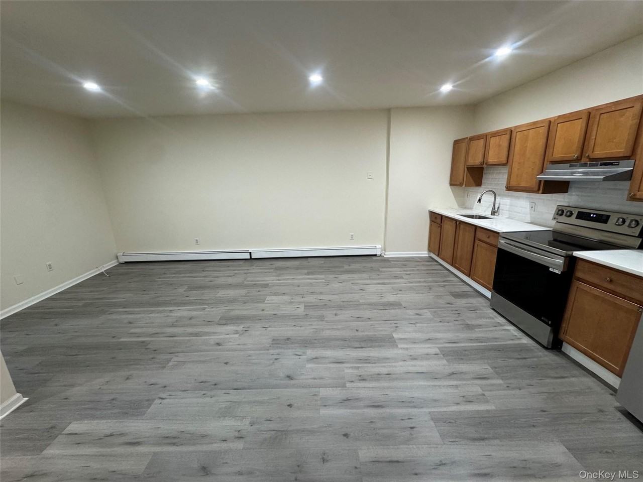 167 Main St #2 - Photo 6 of 19